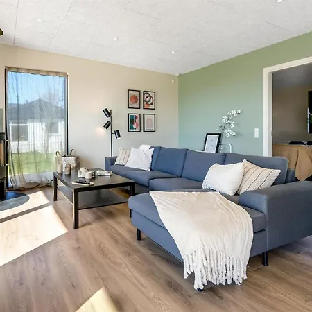 Edvia - 200m To The Inlet By Interhome *